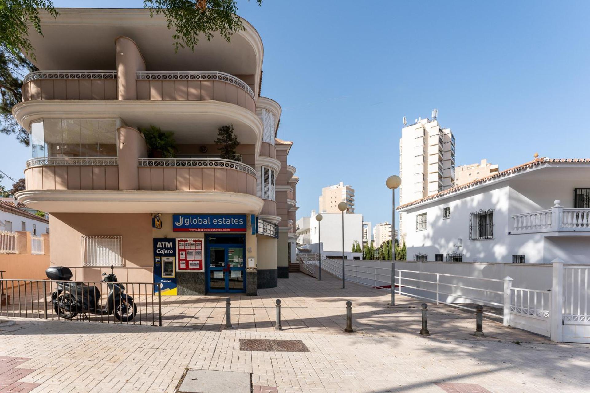Malagasuite Costa Sol Oasis Торремолинос Экстерьер фото