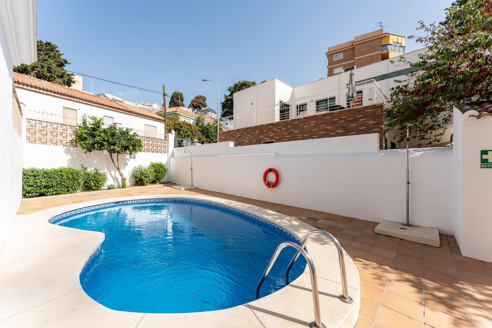Malagasuite Costa Sol Oasis Торремолинос Экстерьер фото